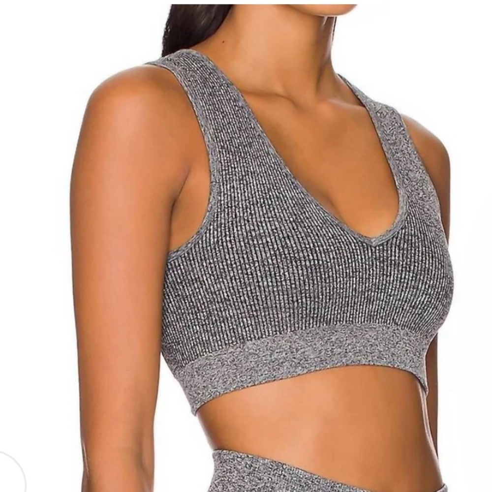 Gray Ribbed Crop Top - Picture 2 of 11
